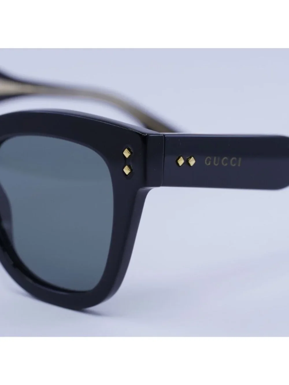 Gucci GG1082S 001 Sunglasses Black Cat Eye Frame, Grey Lenses